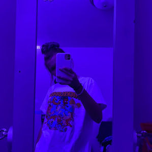 Meet your Posher, Kirra